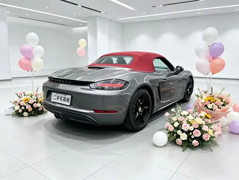 Porsche 718 Boxster 2.0 T