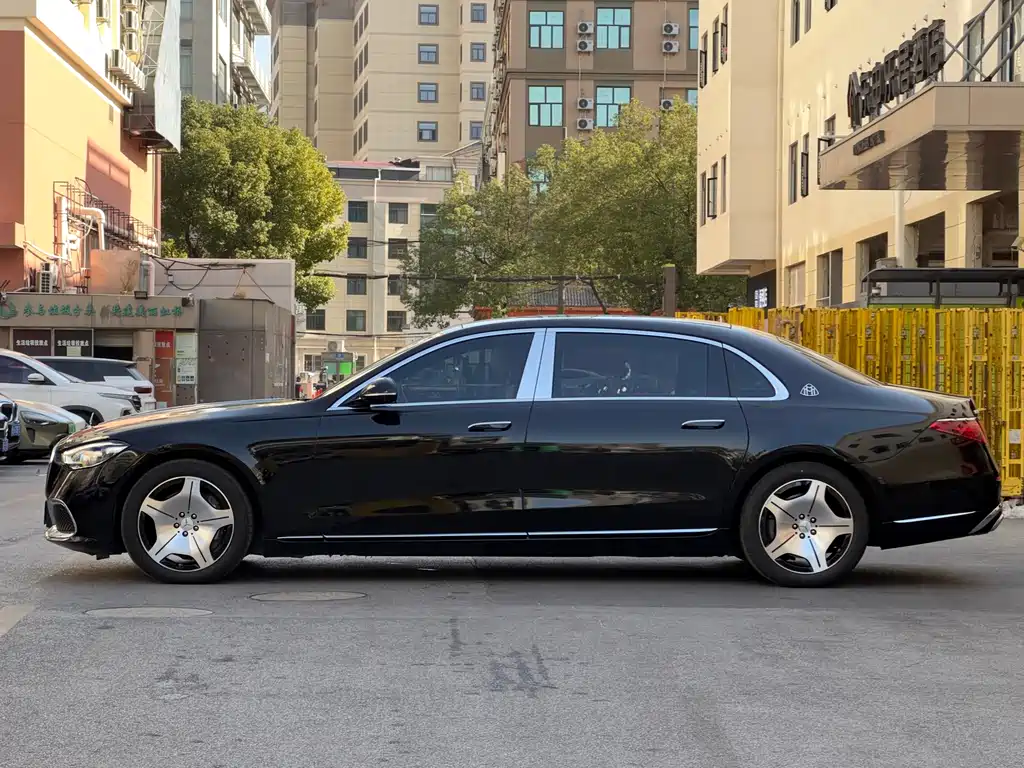 Maybach S-Class S 480 4 MATIC