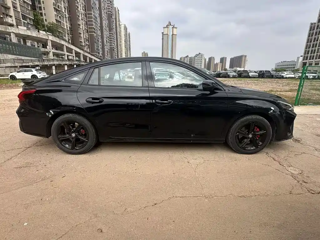 MG5 Scorpio 1.5 T Luxury