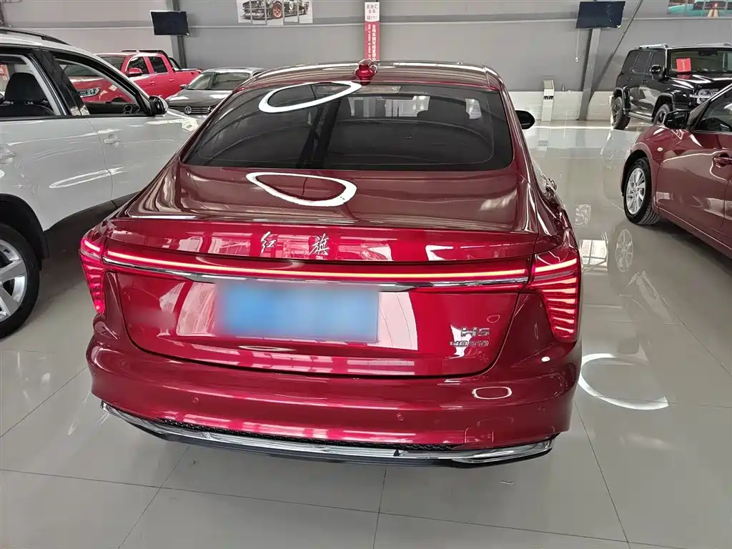 Hongqi H5 2.0 T Auto Connected Flagship