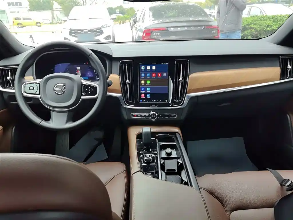 Volvo S90 B5 Smart Ease Luxury