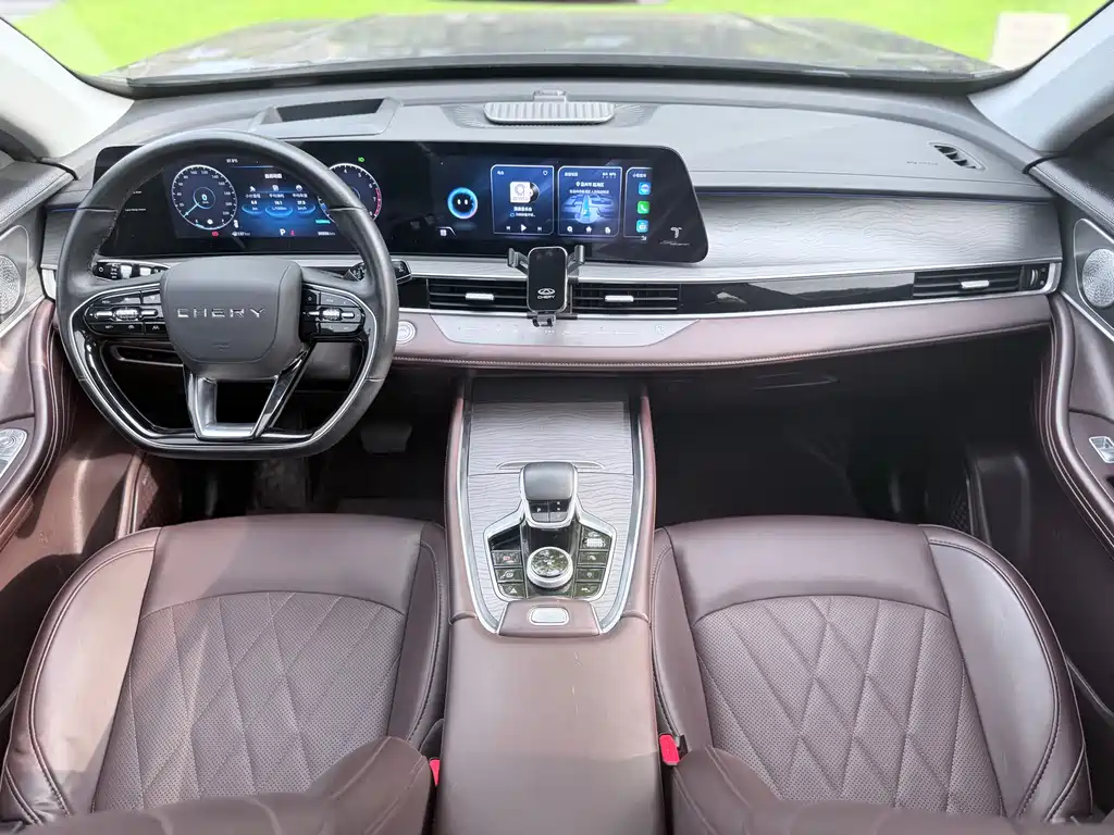 Tiggo 8 PRO 290 T 2 WD Ocean 5-seat