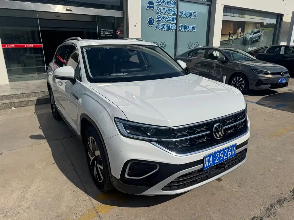 Tayron 300 TSI 2 WD Luxury Plus Advanced