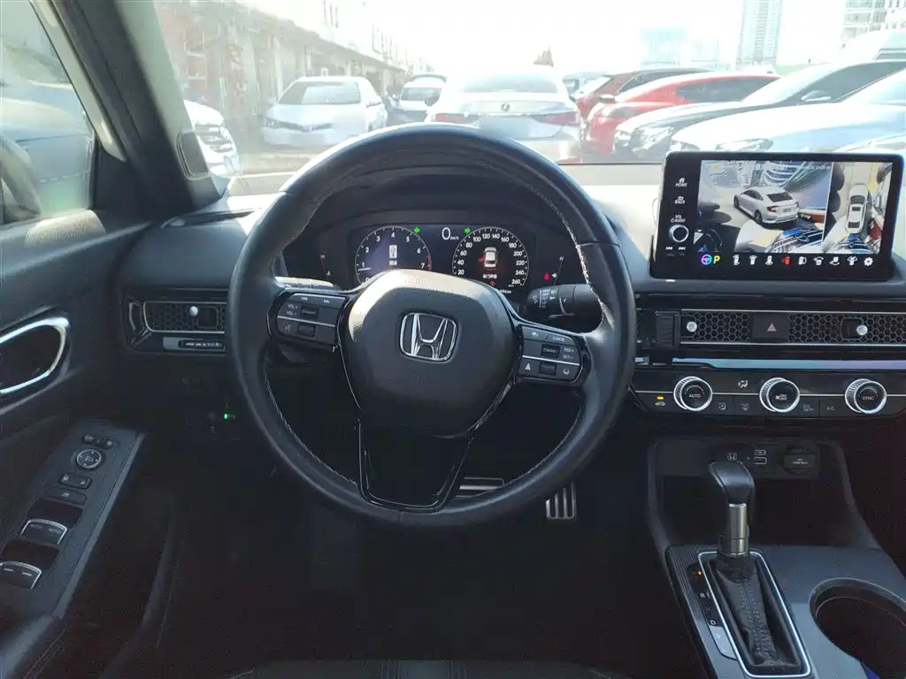 Civic 240 TURBO CVT Ignite Motion