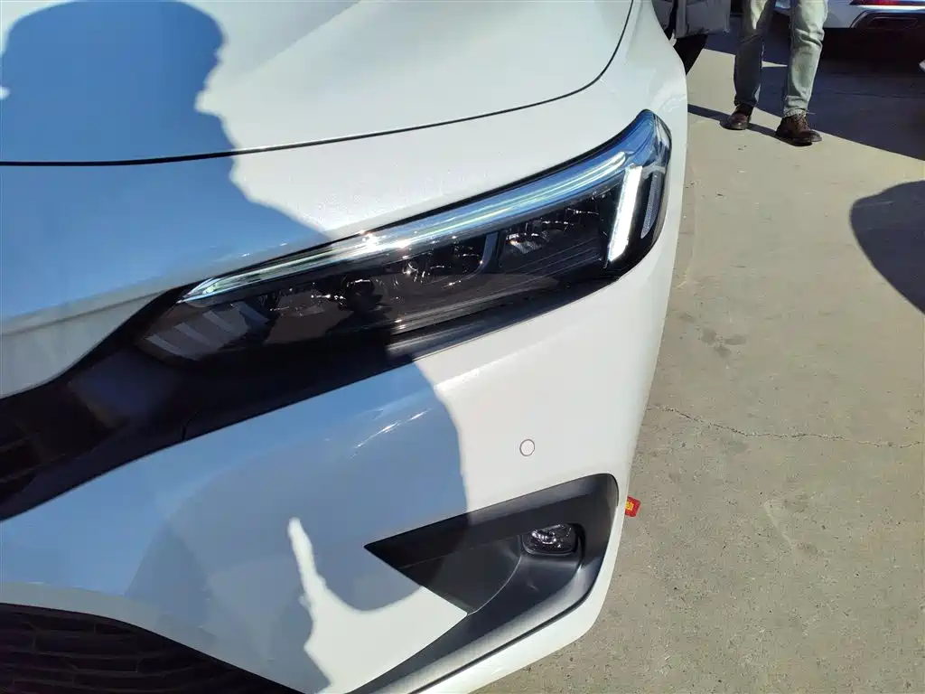Civic 240 TURBO CVT Ignite Motion