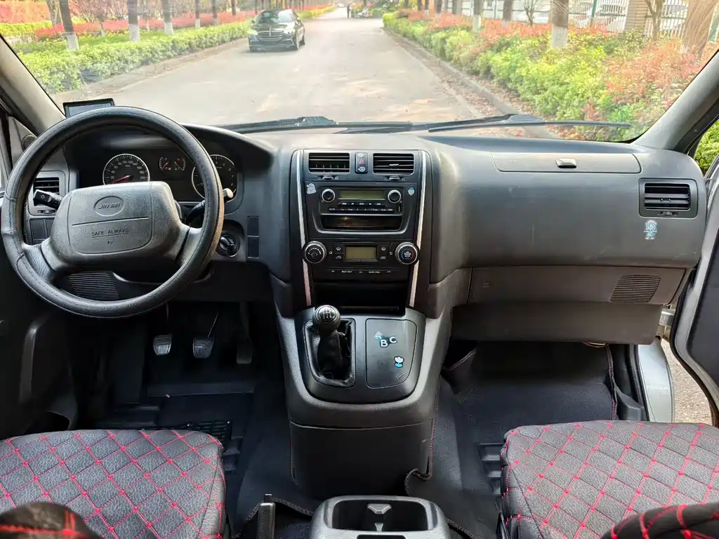 Grace 2.0 L Express Utility