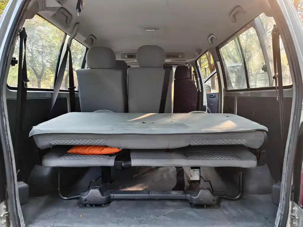 Grace 2.0 L Express Utility