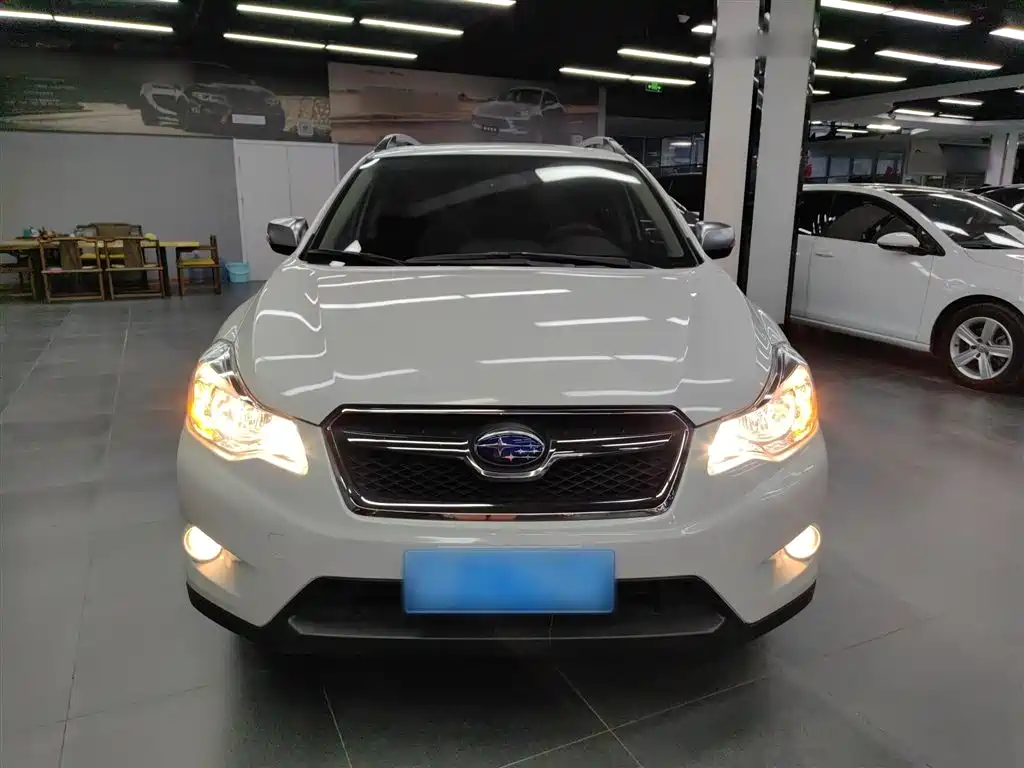 Subaru XV 斯巴鲁XV 2015款 2.0 i 特装运动版