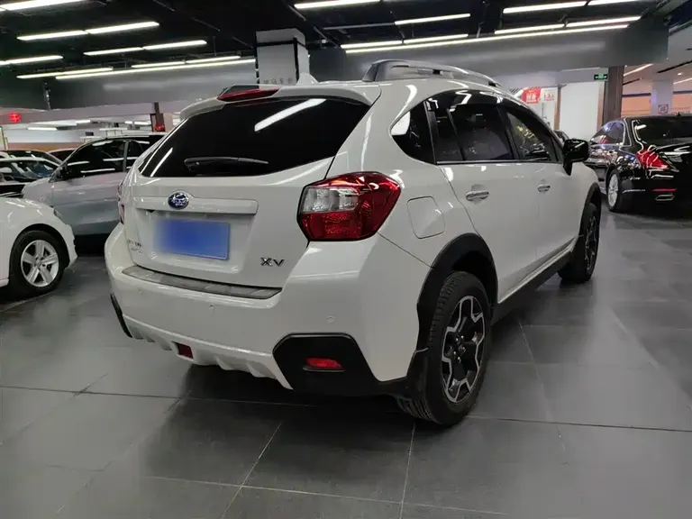 Subaru XV 斯巴鲁XV 2015款 2.0 i 特装运动版