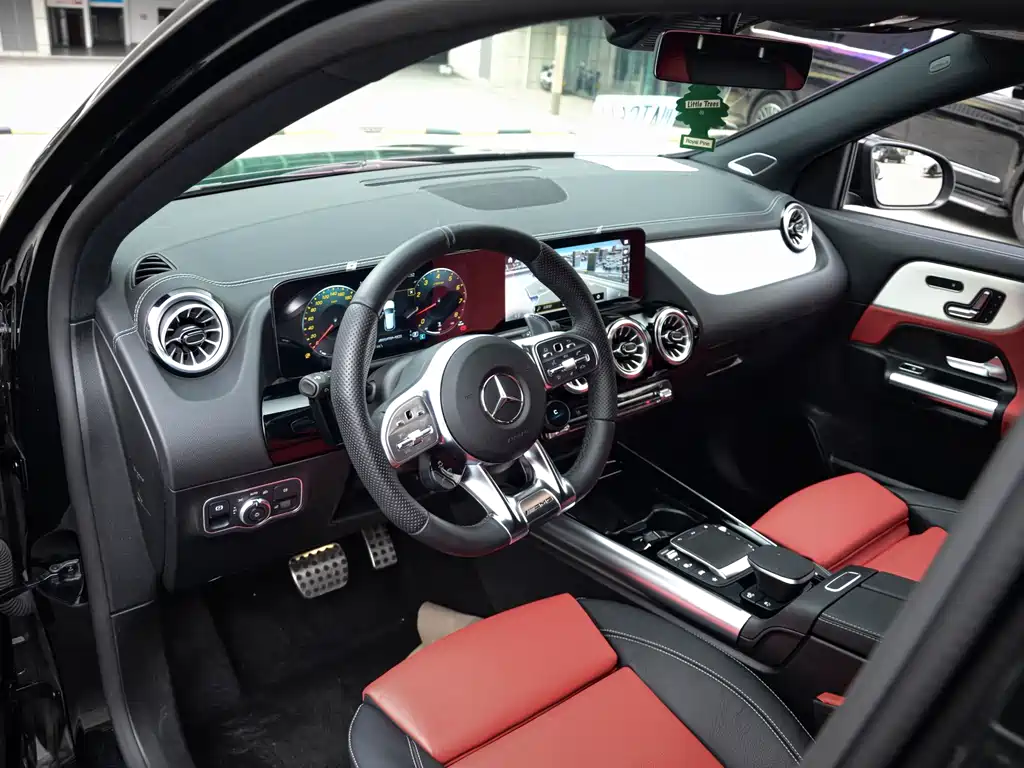 Mercedes-Benz GLA AMG AMG GLA 35 4 MATIC