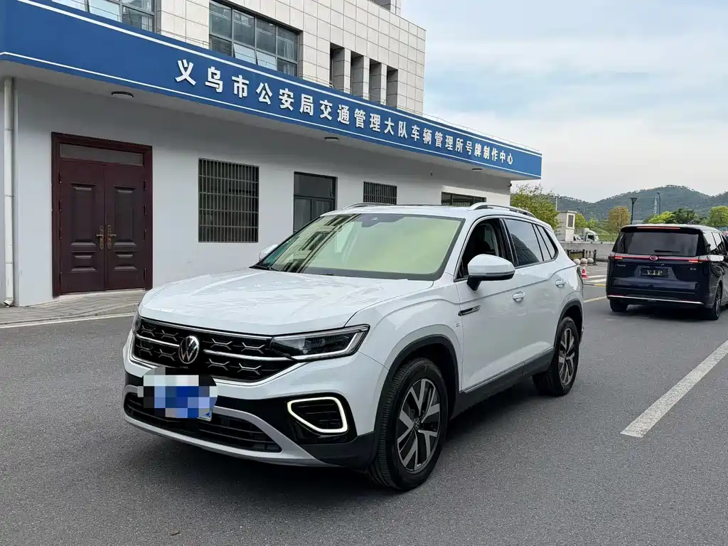 Tayron 330 TSI 2 WD Luxury Plus Advanced