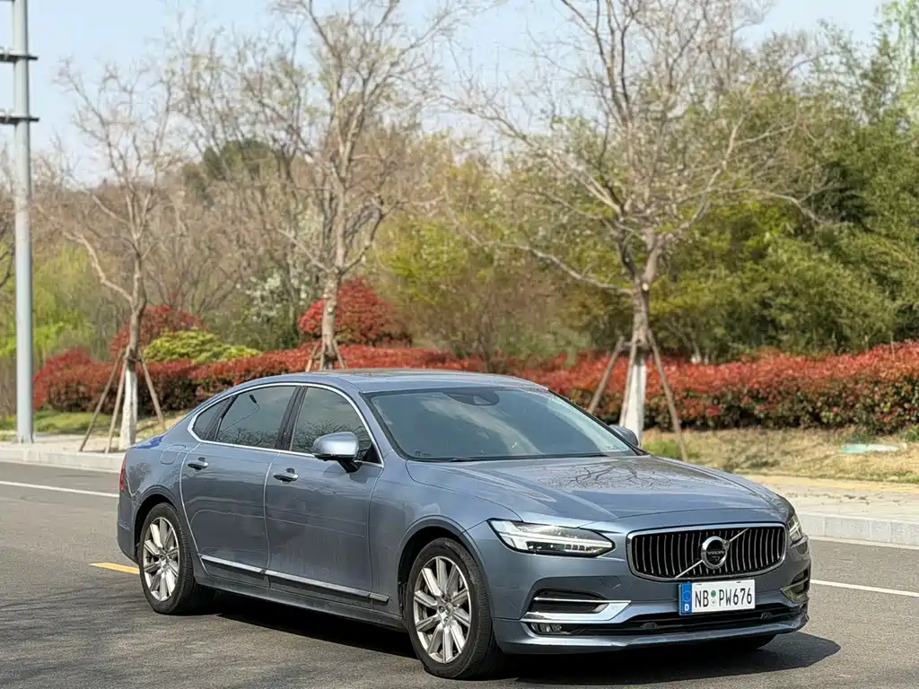 Volvo S90 T5 Smart Ease Luxury