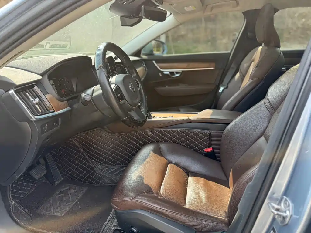 Volvo S90 T5 Smart Ease Luxury