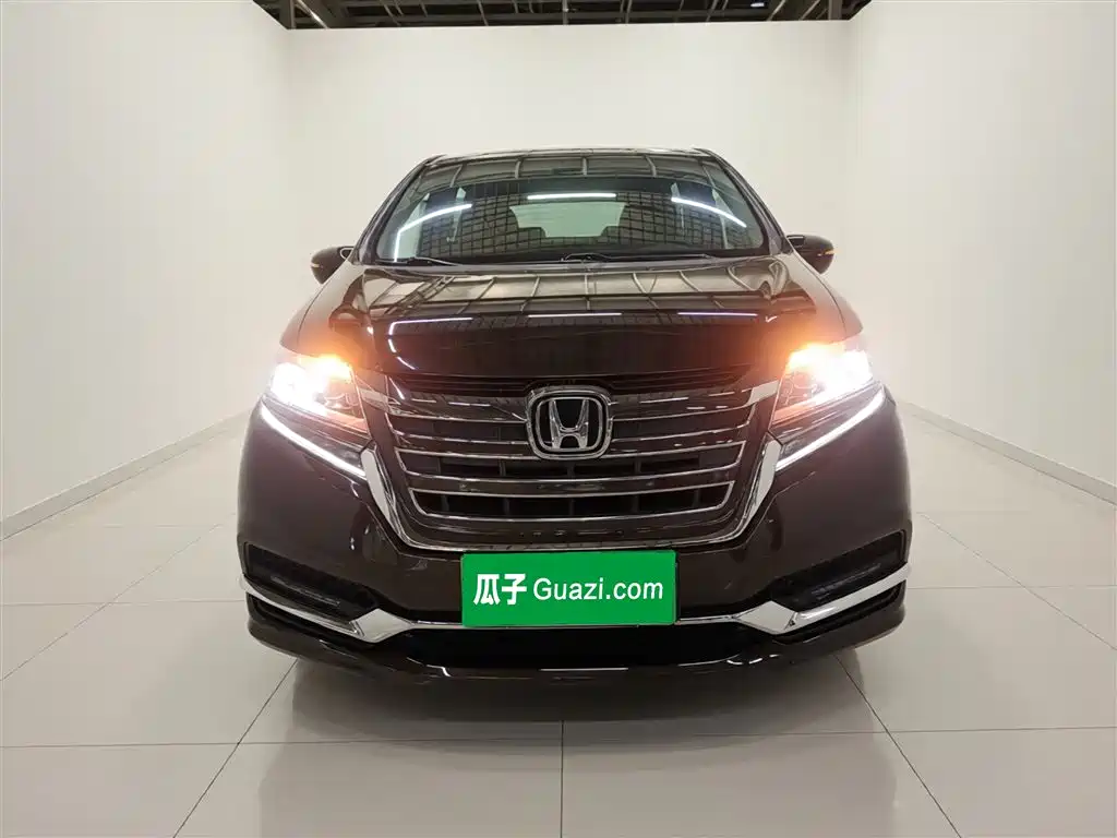 Elysion 2.0 L Hybrid Luxury