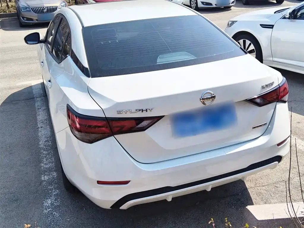 Sylphy 1.6 L XL CVT Joy