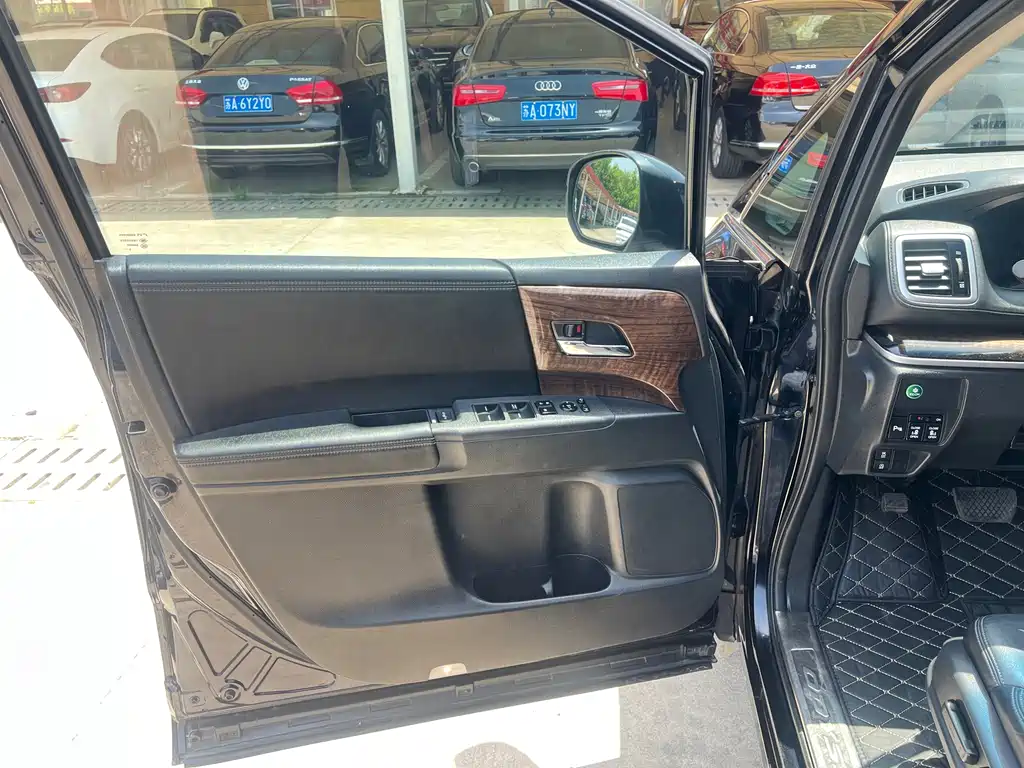 Odyssey 2.4 L Smart Enjoyment