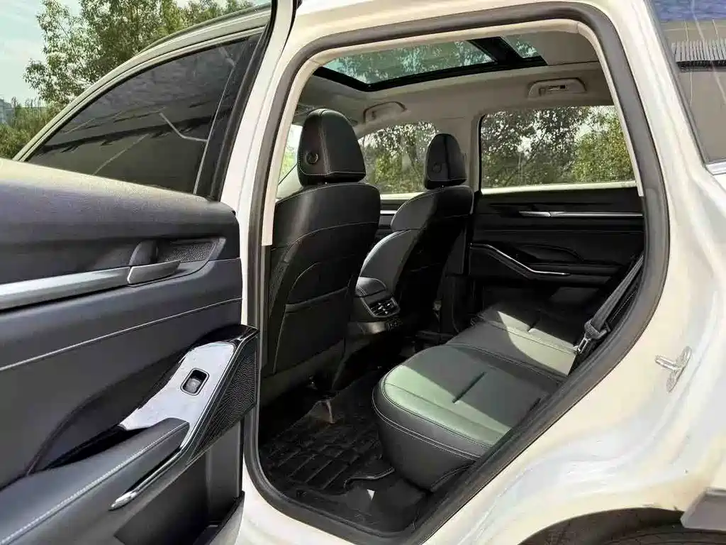 Haval H6 3 rd Gen 1.5 T Auto 2 WD Max
