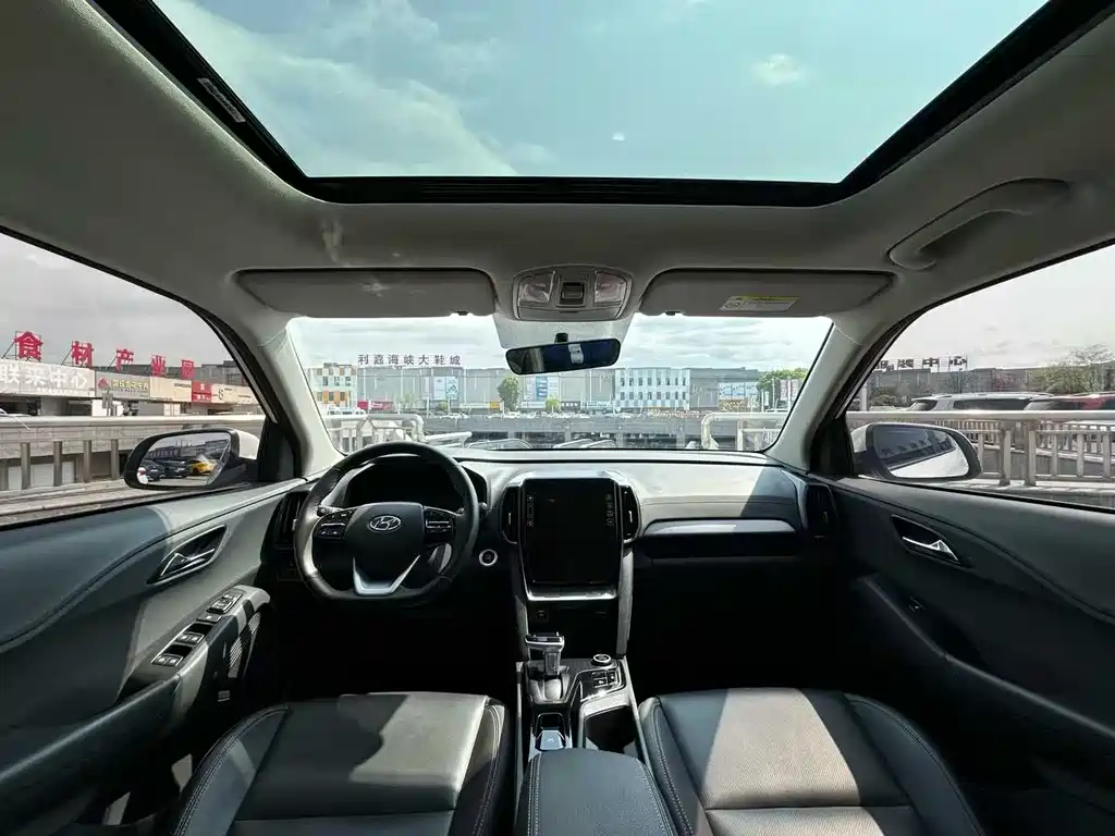 Hyundai ix35 2.0 L Auto 2 WD GLS Leading
