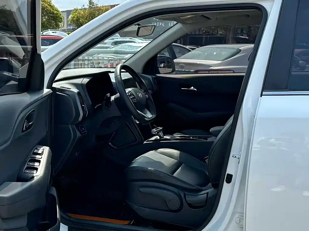 Hyundai ix35 2.0 L Auto 2 WD GLS Leading
