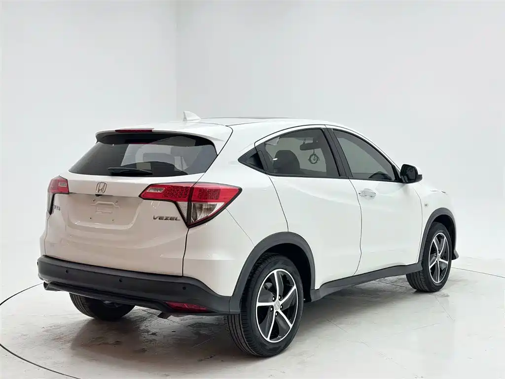 Vezel 1.5 L CVT Pioneer