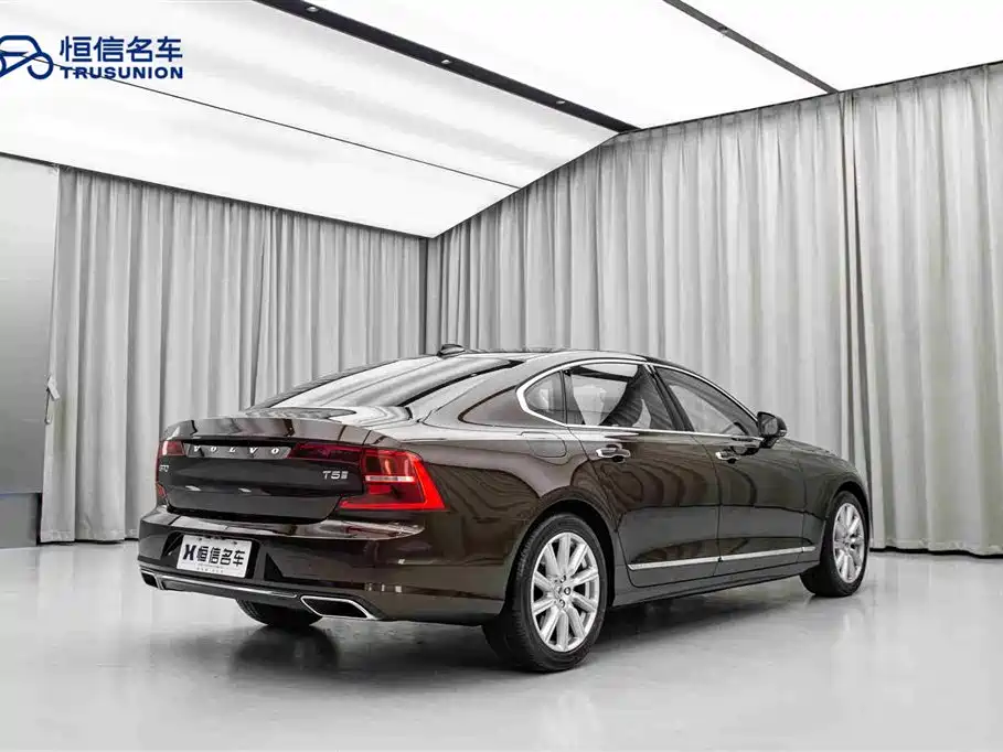Volvo S90 沃尔沃S90 2020款 改款 T5 智远豪华版