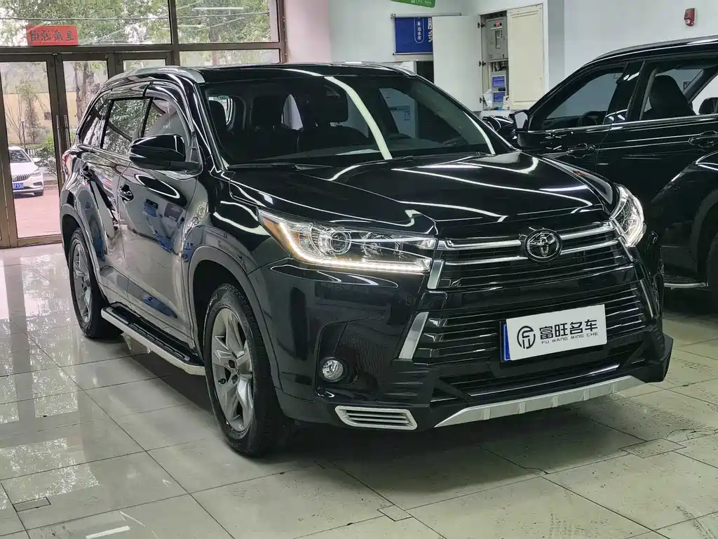 Highlander 2.0 T 4 WD Distinguished 7-seat