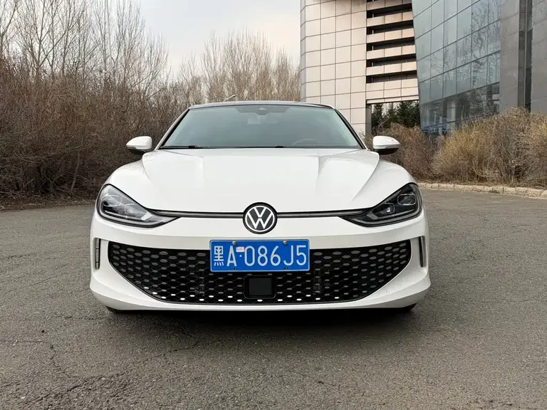 Volkswagen Lamando Lamando L 280 TSI DSG Spicy Cool