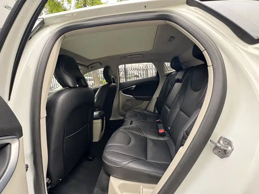 Volvo V40 1.6 T Smart Ease