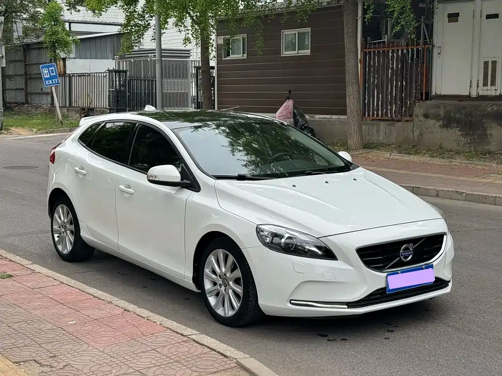 Volvo V40 1.6 T Smart Ease