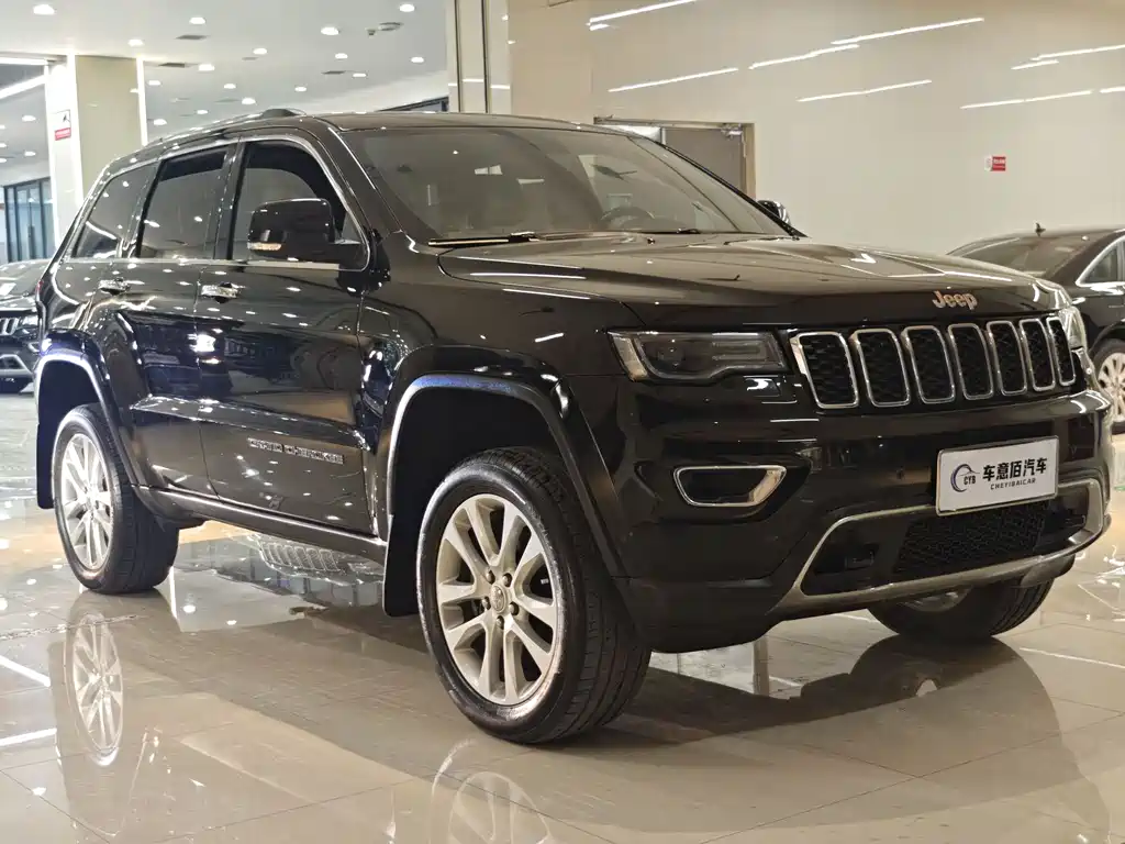 Grand Cherokee (Import) 3.6 L Elite Navigation