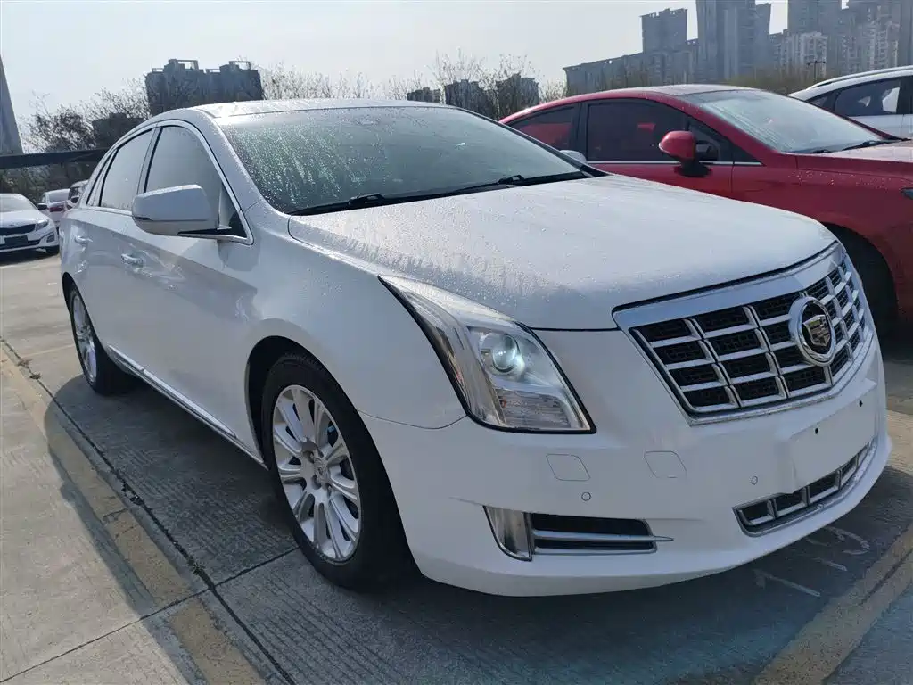 Cadillac XTS 28 T Luxury