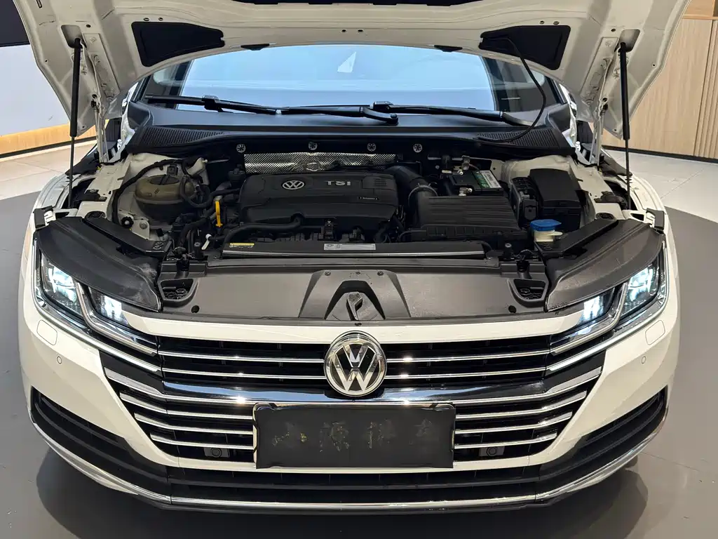 VW CC 380 TSI Shine Face CN-VI