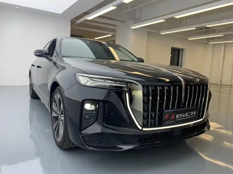 Hongqi H9 2.0 T Flagship Smooth Private Style