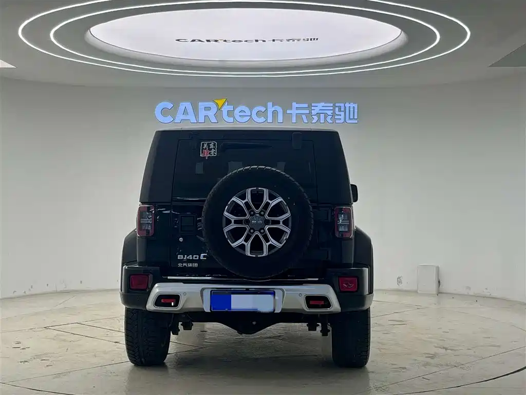 BAIC BJ40 2.0 T City Hunter Glory