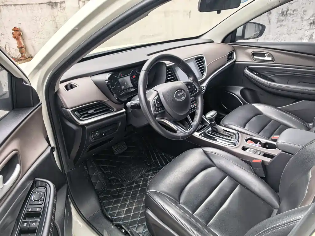 Trumpchi GA4 200 T Auto Luxury