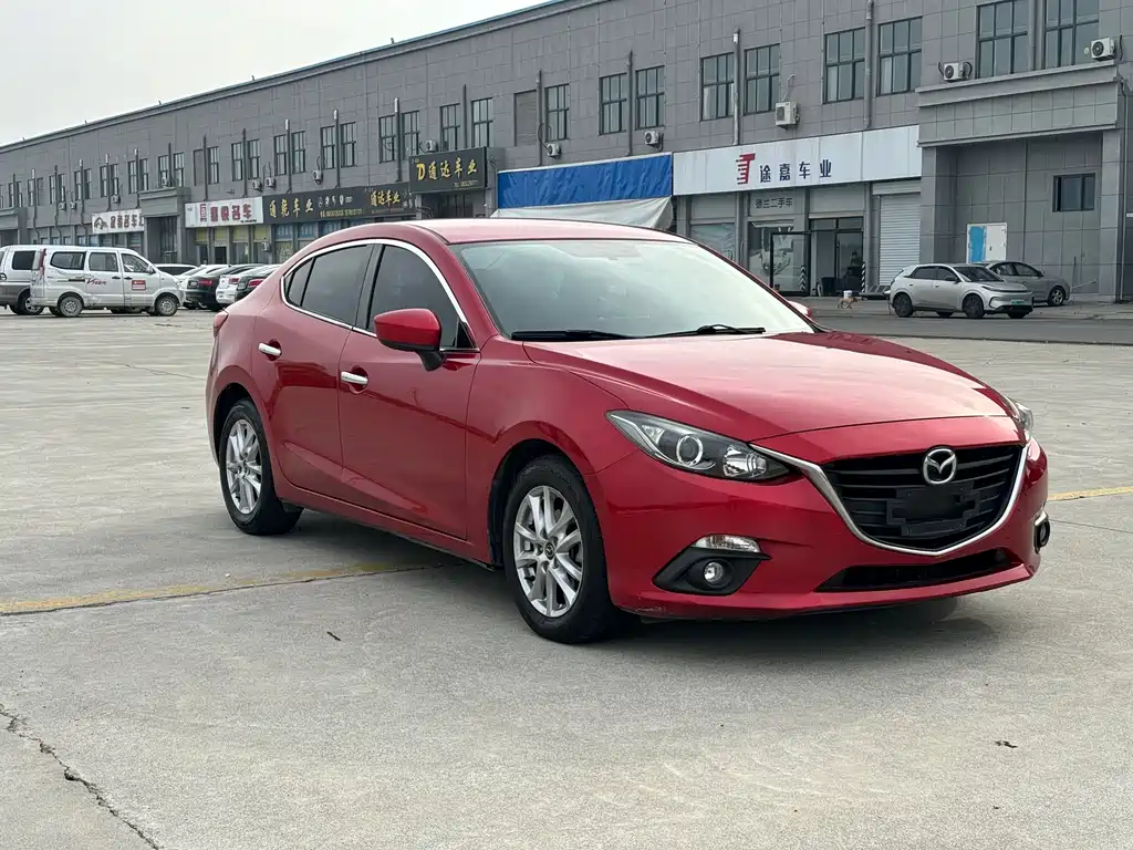 Mazda 3 Axela Sedan 1.5 L Auto Comfort