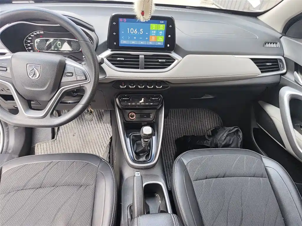 Baojun 510 1.5 L Manual Fashion