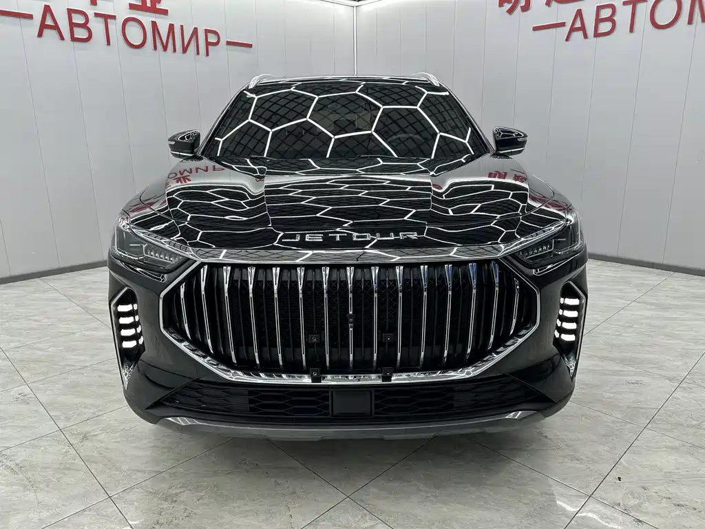 Jetour X70 PLUS 1.5 T DCT Brave PLUS 5-seat