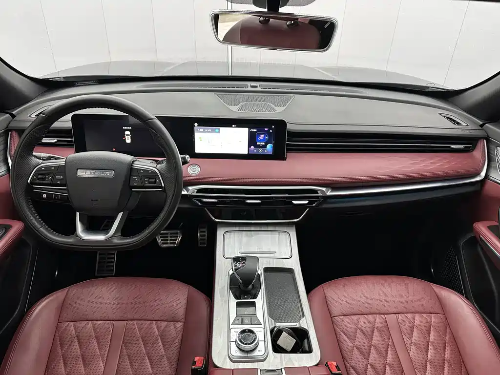 Jetour X70 PLUS 1.5 T DCT Brave PLUS 5-seat