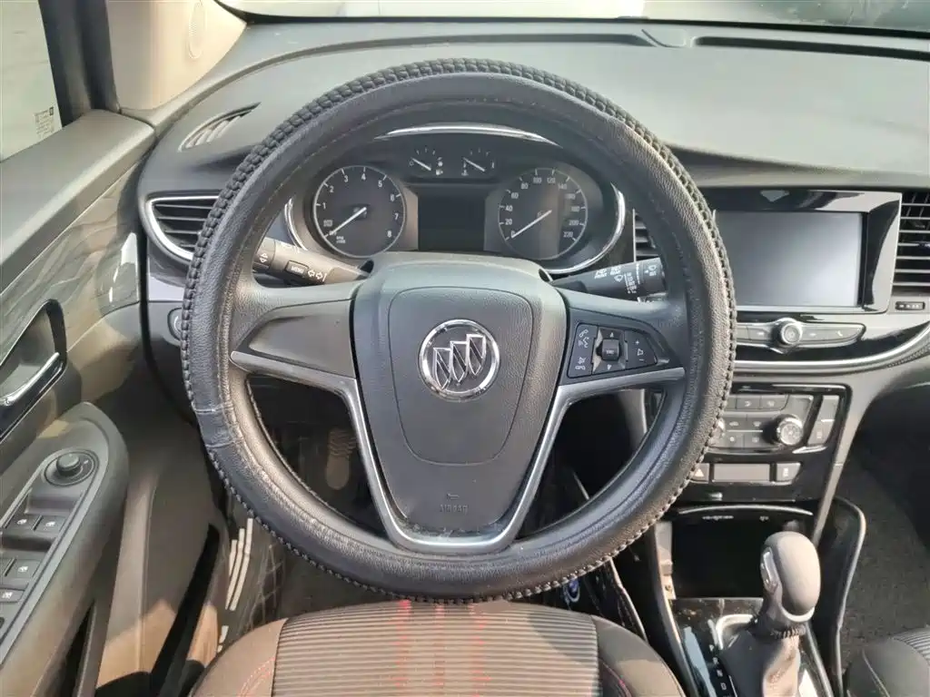 Encore 18 T Auto 2 WD Urban Leading