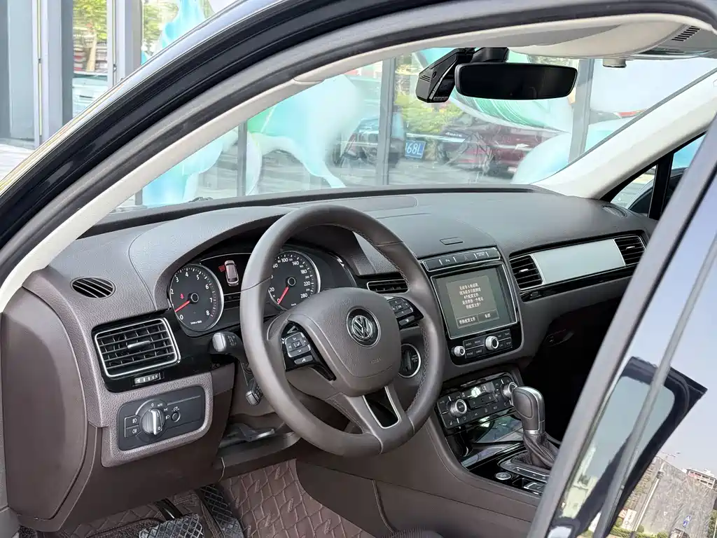 Touareg 3.0 TSI Expand Wild