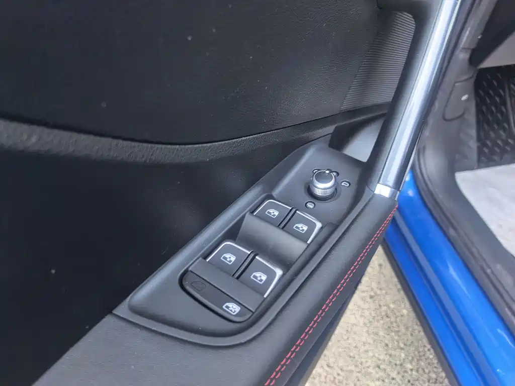 Audi Q2 L 35 TFSI Fashion Dynamic