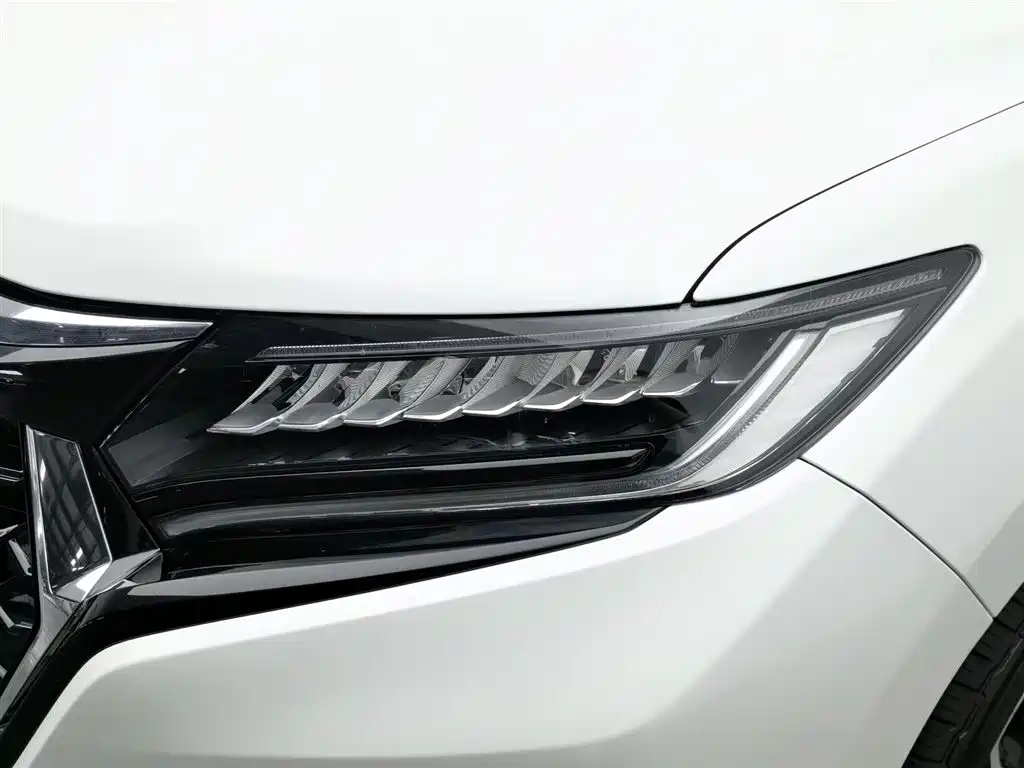 Honda UR-V 370 TURBO 4 WD Premium