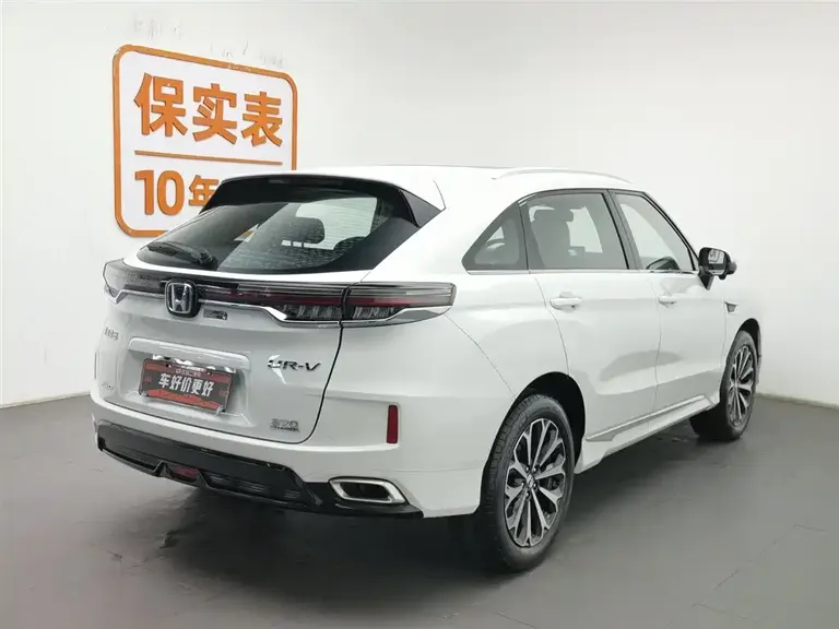 Honda UR-V 370 TURBO 4 WD Premium
