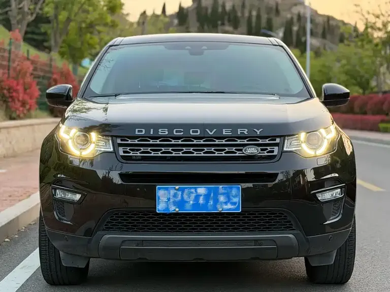 Land Rover Discovery Sport 240 PS SE