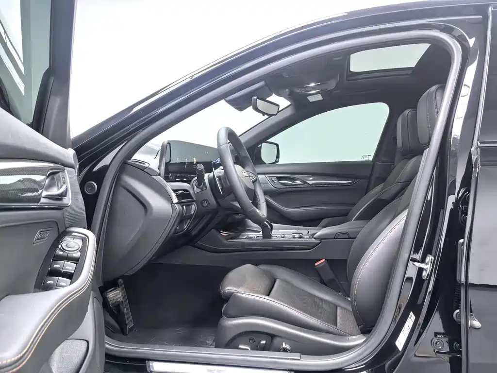 Cadillac CT5 28 T Platinum