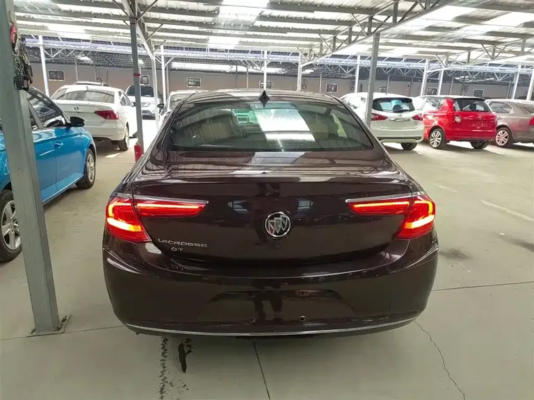 Buick LaCrosse 20 T Luxury
