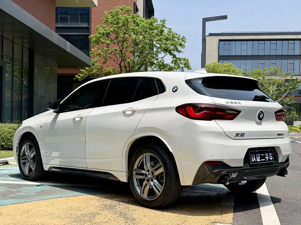 BMW X2 sDrive25 i M Sport Night