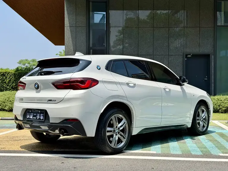 BMW X2 sDrive25 i M Sport Night