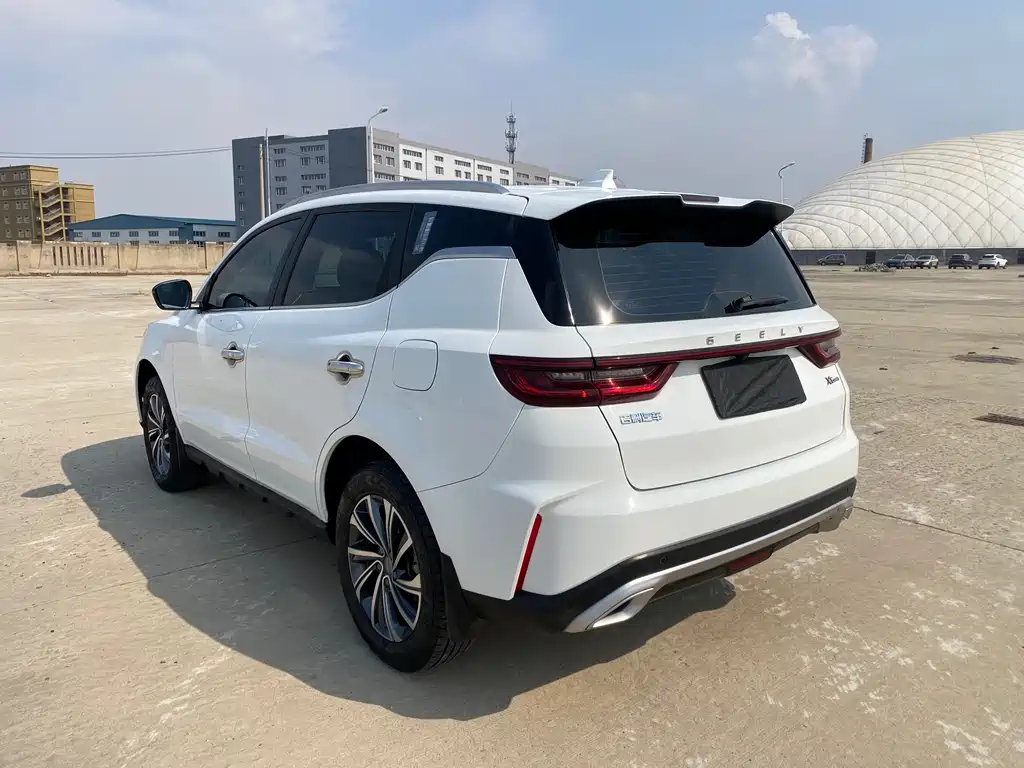 Vision X6 PRO 1.4 T Auto Distinguished